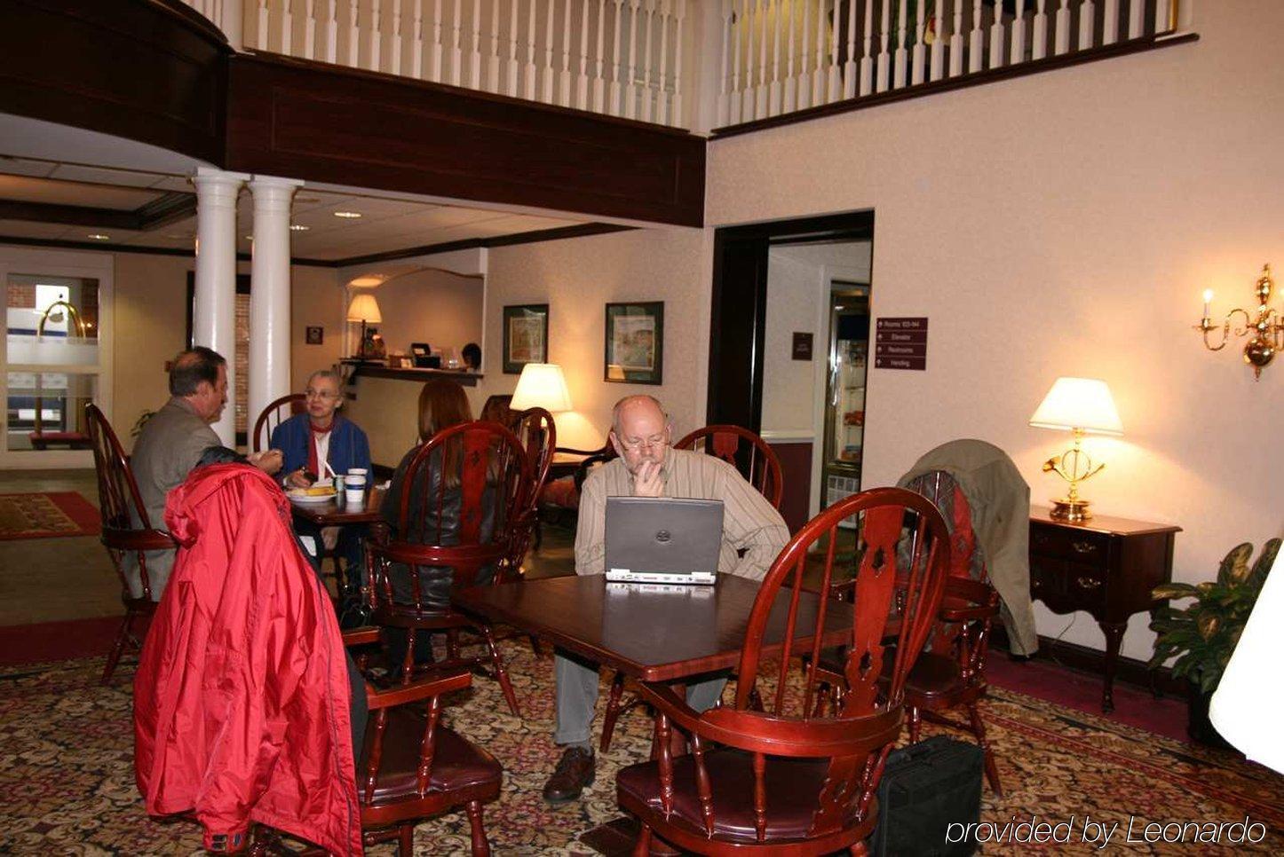 Hampton Inn & Suites Bethlehem Restaurace fotografie